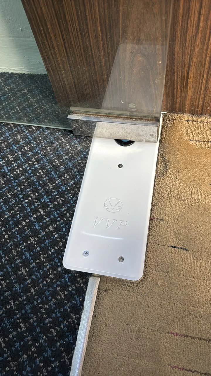 Replacing an old door lock cylinder with an anti-snap Euro profile lock